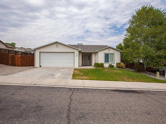 2nd image of 245 Kip Ln