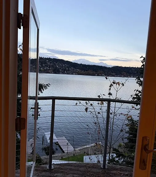 1820 W Lake Sammamish Pkwy NE — Photo 10