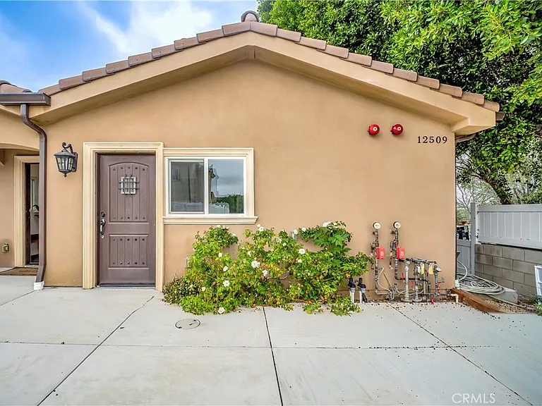 12511 Haleh Ln — Photo 37