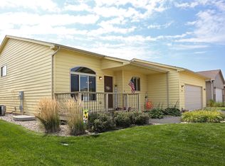 3921 W 92nd St, Sioux Falls, SD 57108