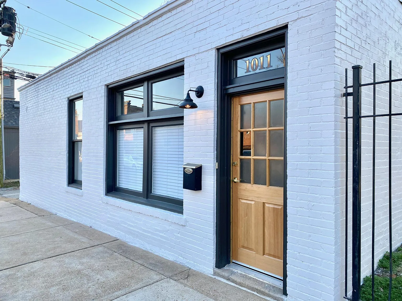 2 bed, 760 sqft, $1,795 — Photo 2