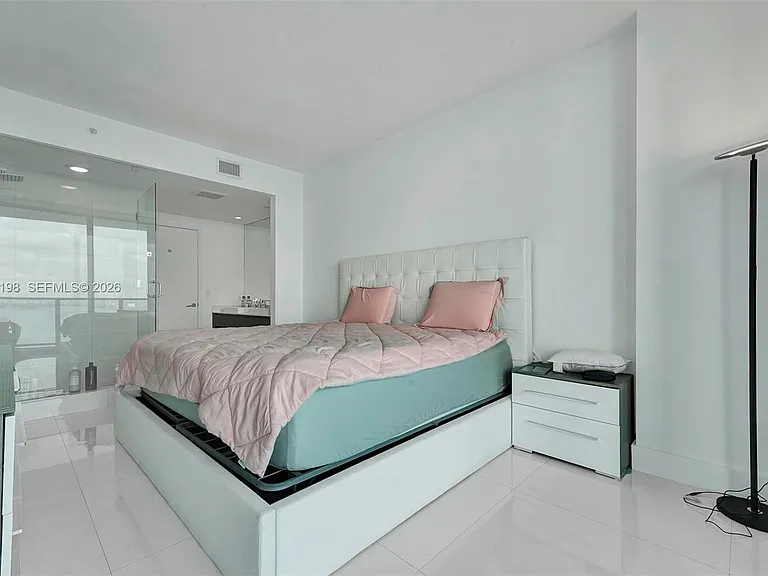 460 NE 28th St #3403 — Photo 29