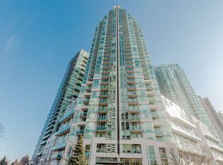 220 Burnhamthorpe Rd W #1106, Mississauga, ON L5B 4N4