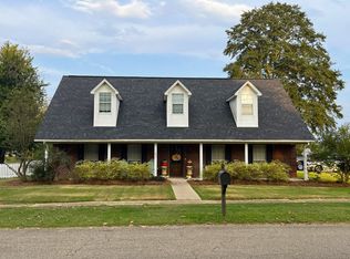 162 Shannon Ave, Shannon, MS 38868