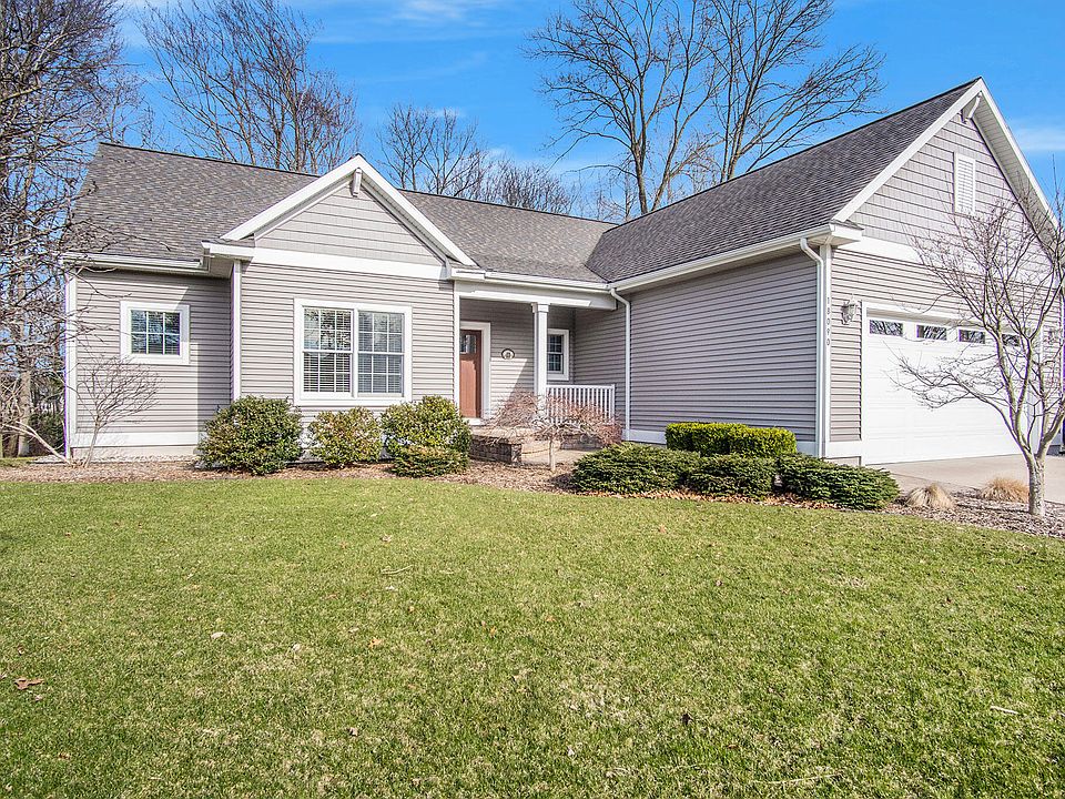 1st image of 18090 Wildwood Ct