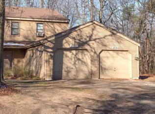 2729 Kragspough Ct, Holland, MI 49424
