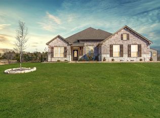 2641 Aden Dr, Farmersville, TX 75442