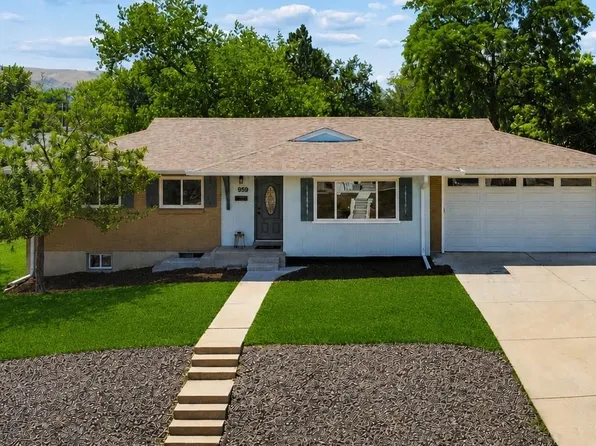 959 S Swadley Street, Denver, CO 80228
