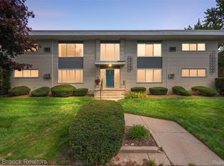4810 Briarwood Ave APT 5, Royal Oak, MI 48073