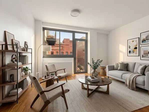 38 Delancey St #5A, New York, NY 10002
