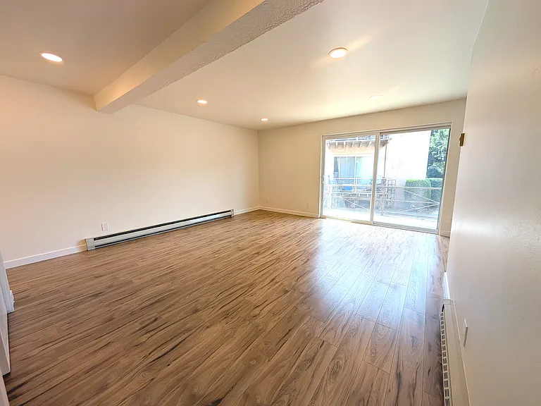 2222 Gilman Dr W #4 — Photo 11