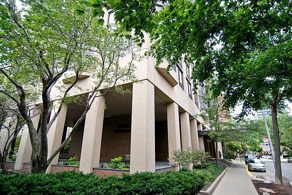 1st image of 2650 N Lakeview Ave APT 2001
