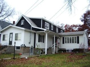 2722 Martha St, Hammond, IN 46323