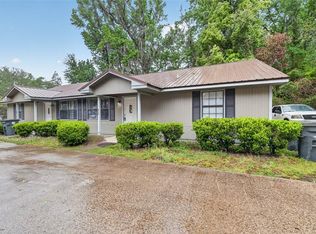 100 Clarks Bluff Rd, Kingsland, GA 31548