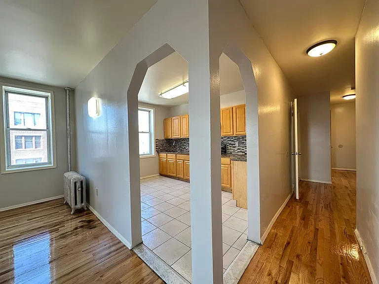 6604 Broadway #4IE — Photo 3