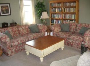 12 Brown Ct, East Brunswick, NJ