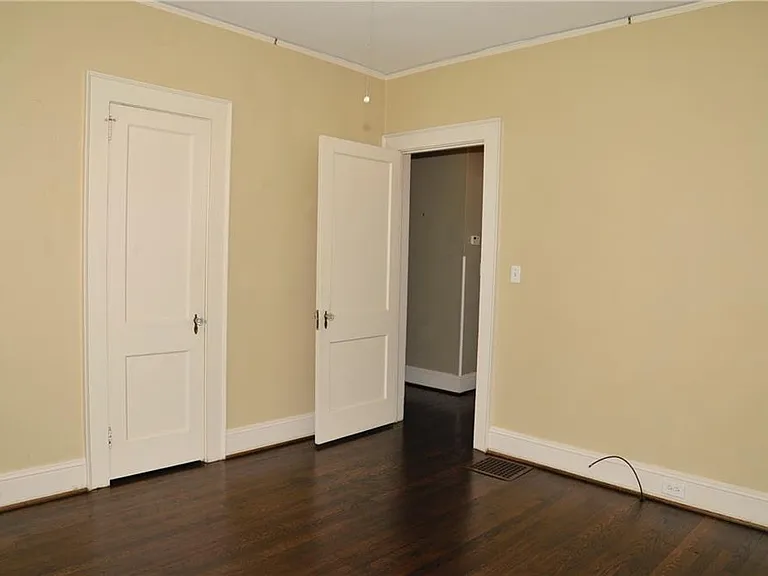602 Sherwood Rd NE — Photo 14