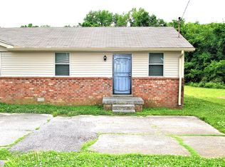 3728 Village Trl, Nashville, TN 37207