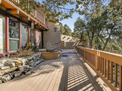 52 Forest Park Rd, Cedar Crest, NM, 87008