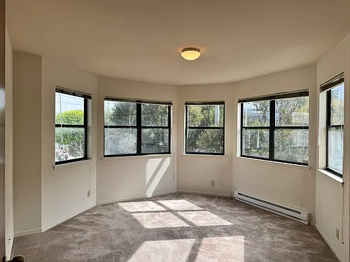 400 Baker St #104 Photo 1