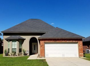 34970 Eagle Ridge Dr, Denham Springs, LA 70706