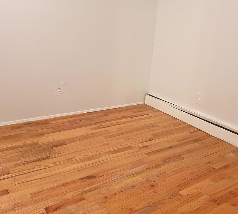1st image of 21-31 41st St #2A