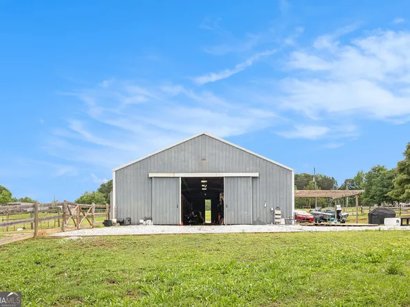 3852 Woods Bridge Rd, Commerce, GA 30529