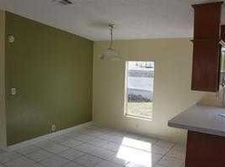 8 Sapphire St, Melbourne, FL 32904