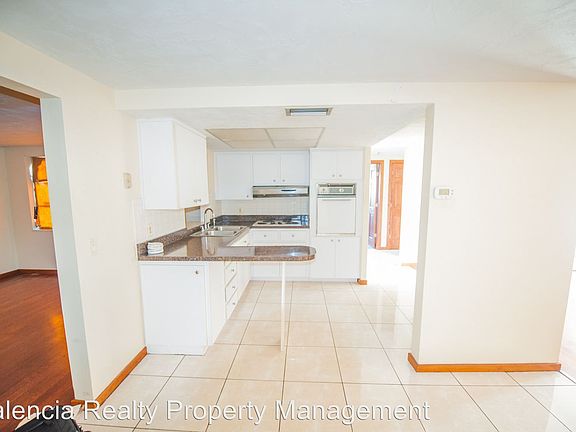 5th image of 12609 Capitol Dr