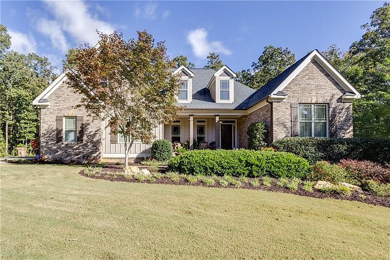 1st image of 11 Branson Mill Dr
