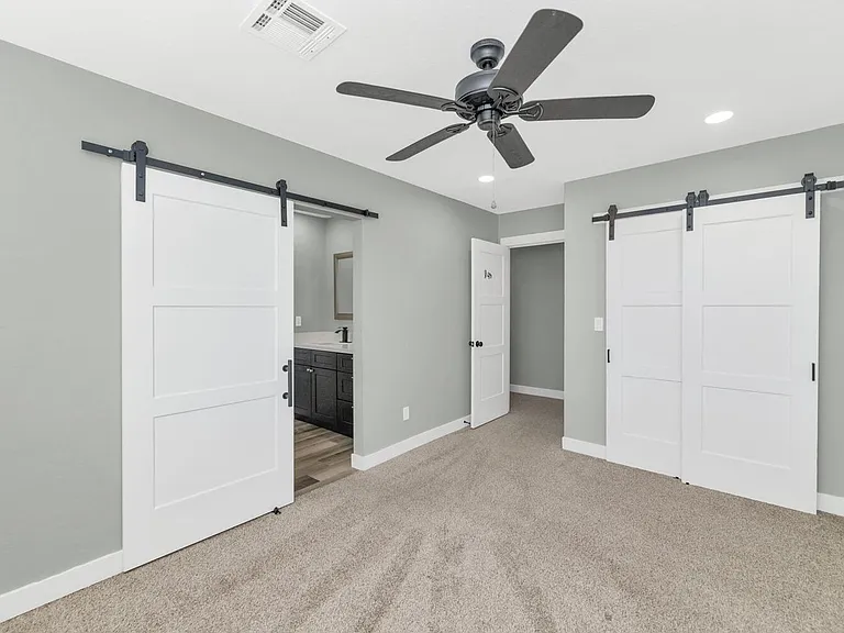 2509 E Broadway Rd #4 — Photo 21