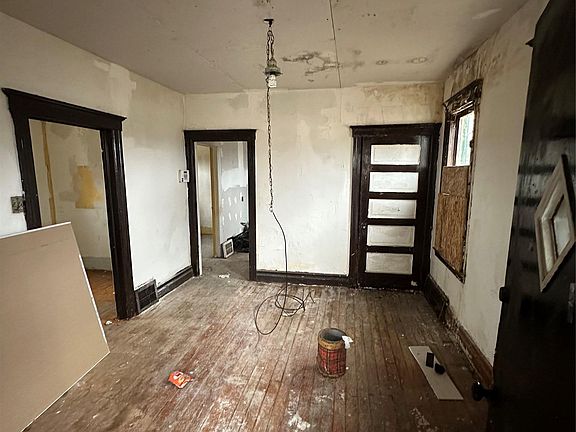 4th image of 5659 Frontenac St