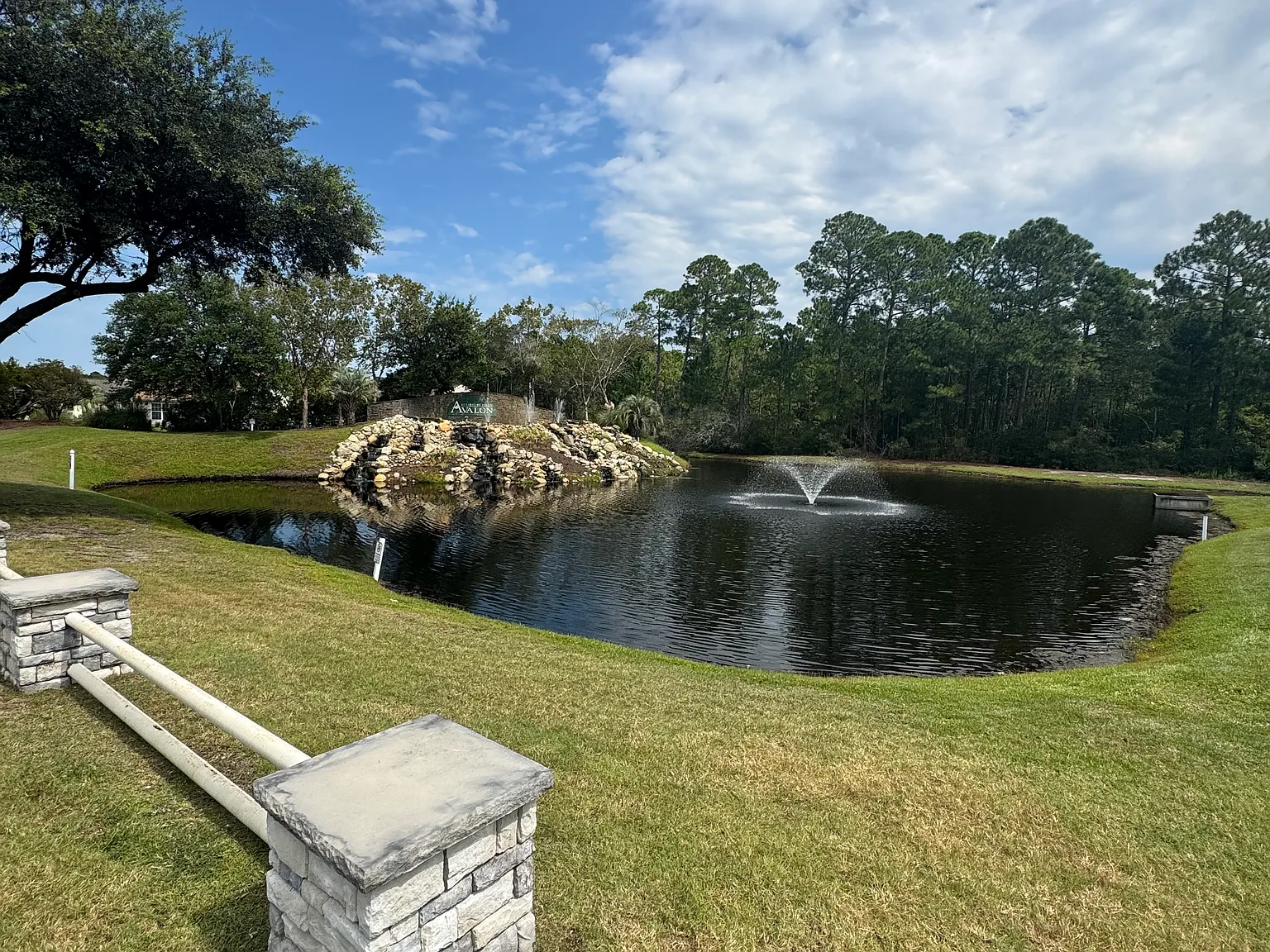 4 bed, 2200 sqft, $2,300 — Photo 4
