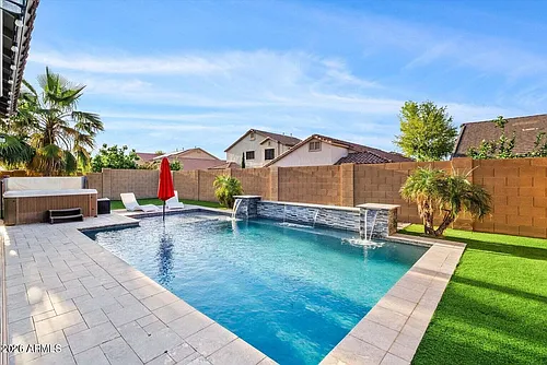 22218 E Cherrywood Dr Photo 1