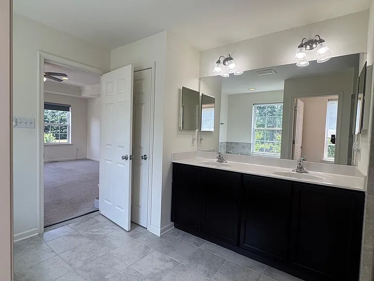 148 Grissom Dr — Photo 18