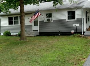 55 W Stephen Dr, Newark, DE 19713