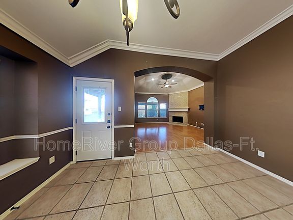 5th image of 5710 Green Hollow Ln