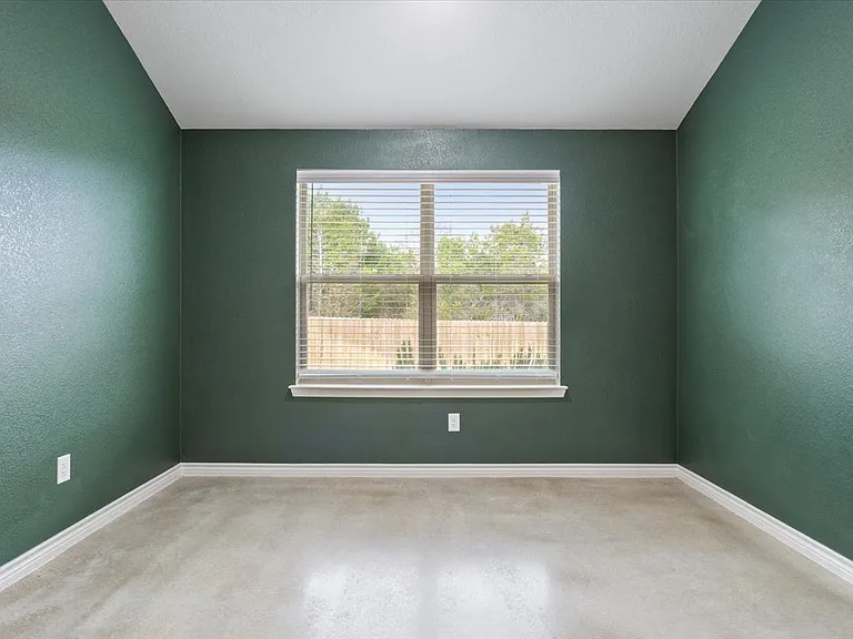 1468 Dryden Ave — Photo 19