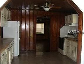 4th image of 1108 NE 4th St