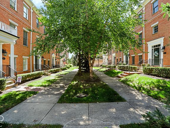 2nd image of 12913 Currier St