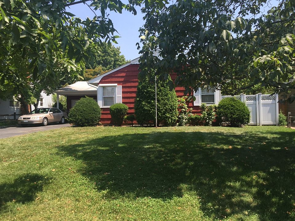 2nd image of 34 Orchard St