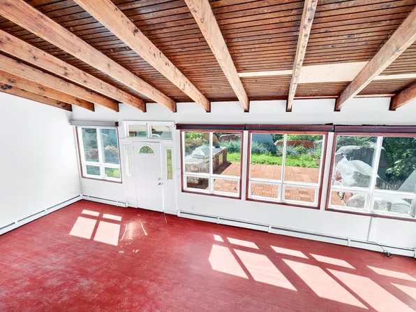 6015 Independence Avenue image 29 of 85