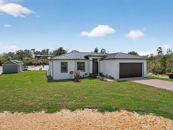 3rd image of 217 Cumberland St