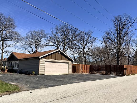4th image of 11481 Bell Rd