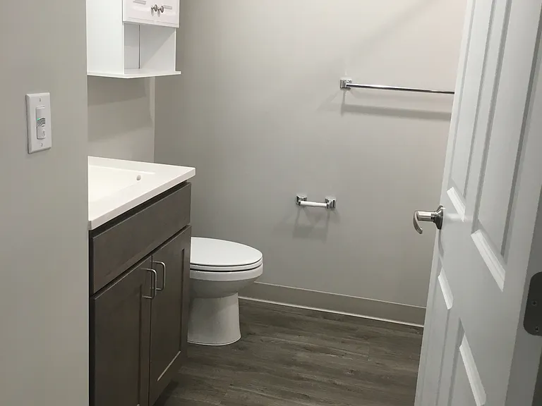 Davis Ridge Apartments — Photo 7