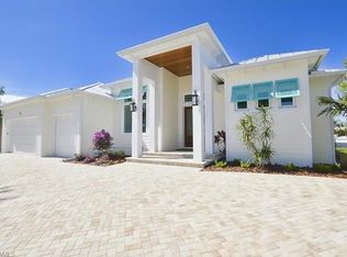 24211 Harborview Rd, Punta Gorda, FL 33980