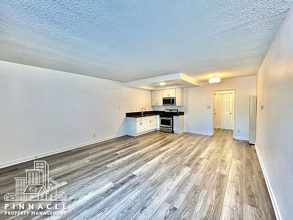 4th image of 4954 W 119th St APT C