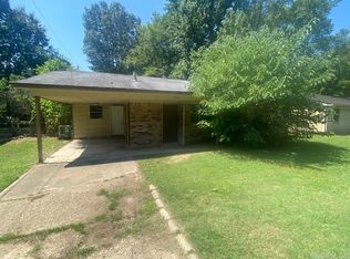 8215 Spanish Rd, Little Rock, AR 72209