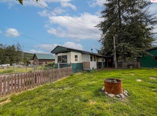 109 W 6th Ave, Clark Fork, ID 83811