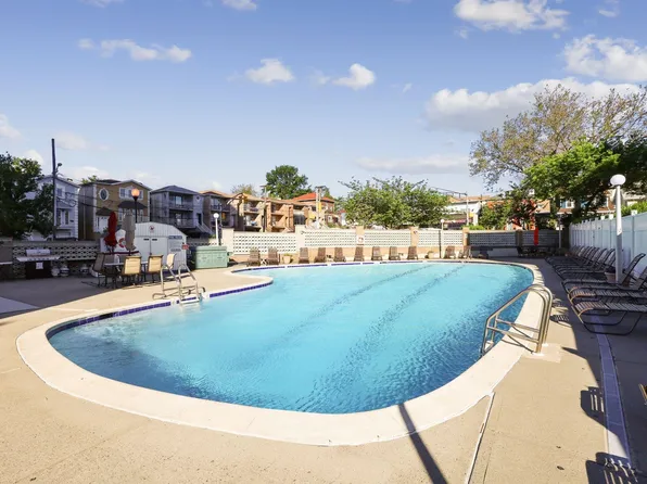 7100 Blvd East image 17 of 17